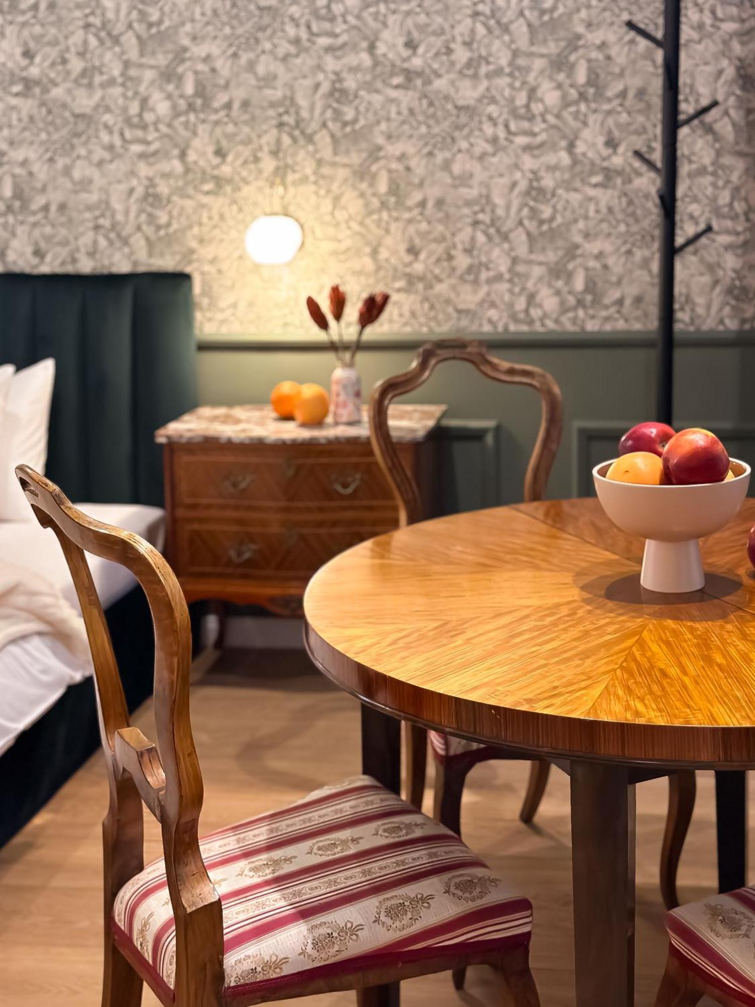 Turnkey I Antonin Dvorak Apartments Прага Номер фото